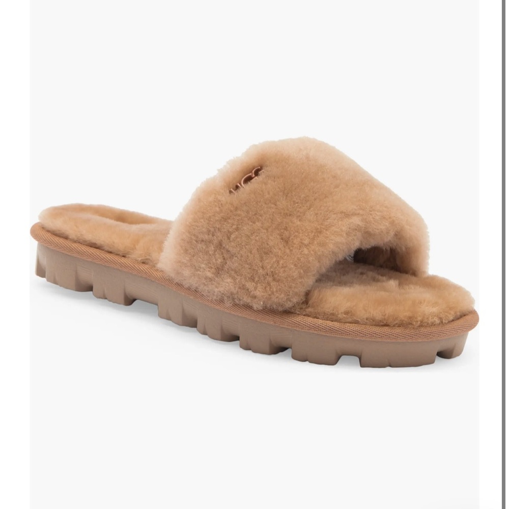 UGG Cozette Genuine Shearling Slipper